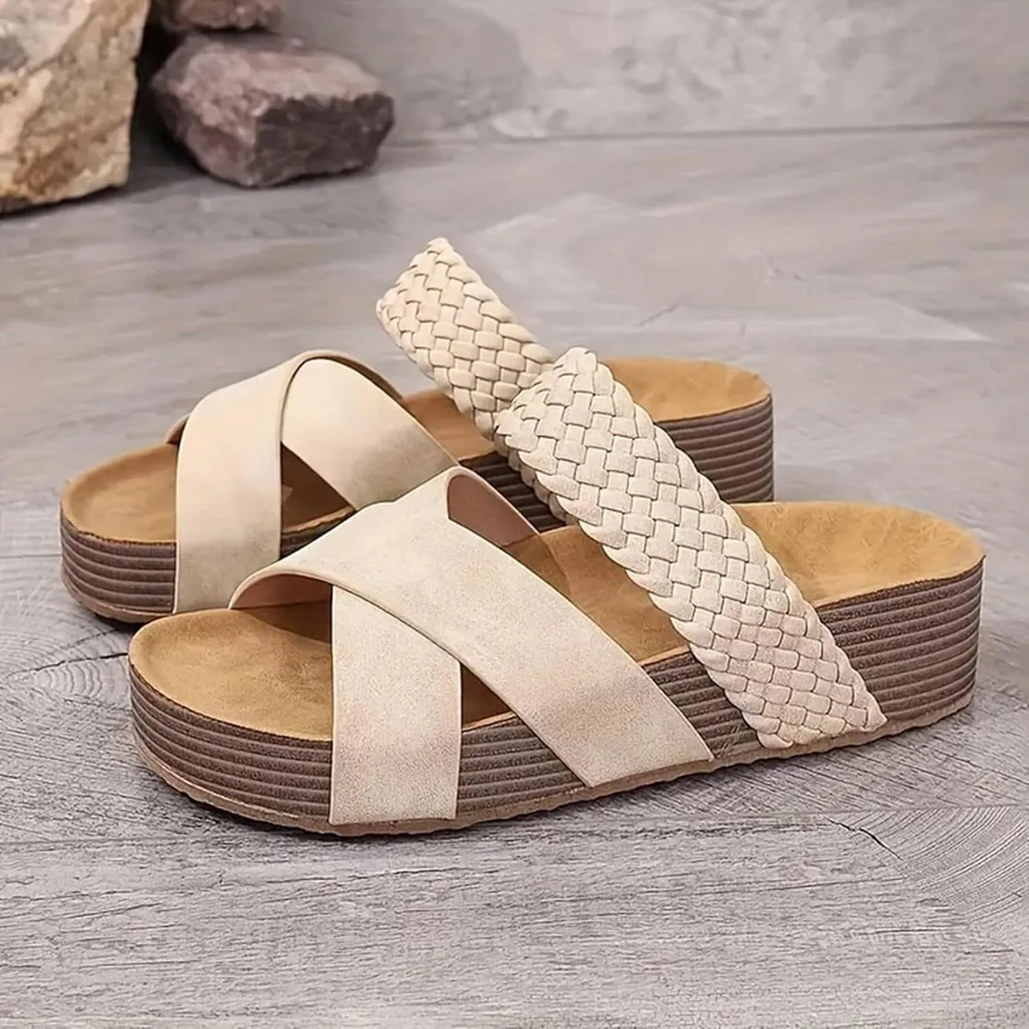 Women's Hollow Wedge Sandals Comfortable Lightweight Cross-strap Woven Texture Beach Slippers Casual Gaiden Slingback Sandal Casual Outings Beach Visits Outdoor Festivals Casual Workplace Shoes