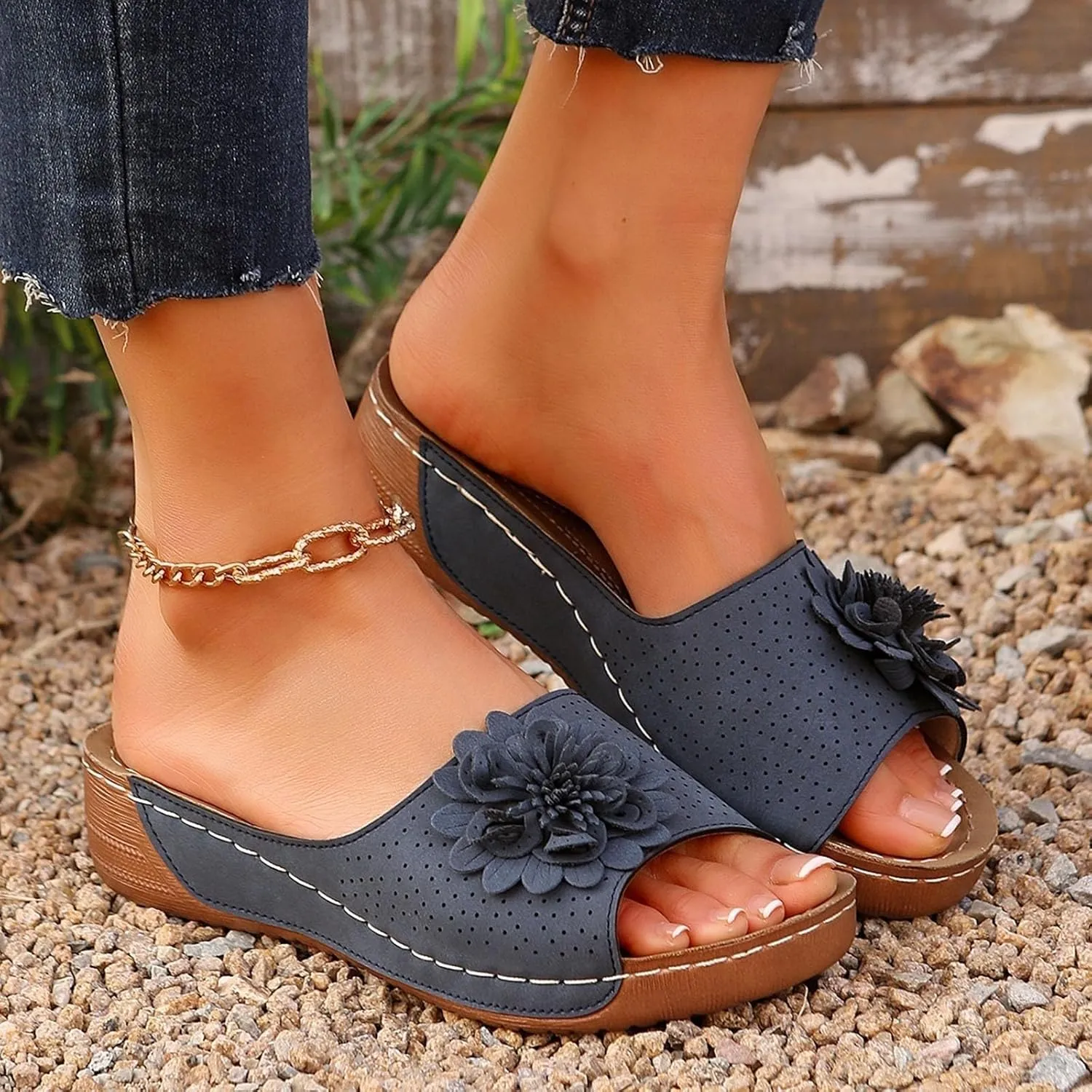 Womens Orthopedic Sandals with Flowers Arch Support Fish Mouth Leather Comfortable Shoes Open Toe Slides Ladies Dressy Sandals Retro Bohemian Wedge Slippers