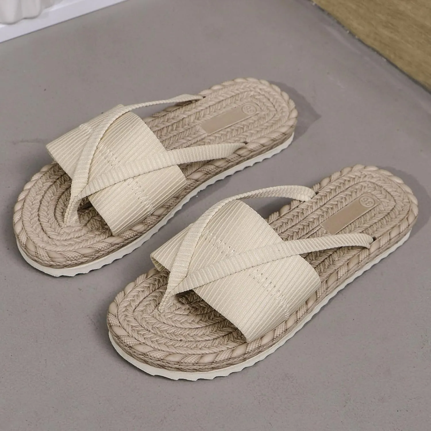 Womens Summer Fashionable Flat Sandals 2025 Casual Open Toe Slip on Comfy Memory Foam Walking Slippers Wide Beach Vacation Breathable Comfortable Casual Fashion Ankle Strap Flip Flops